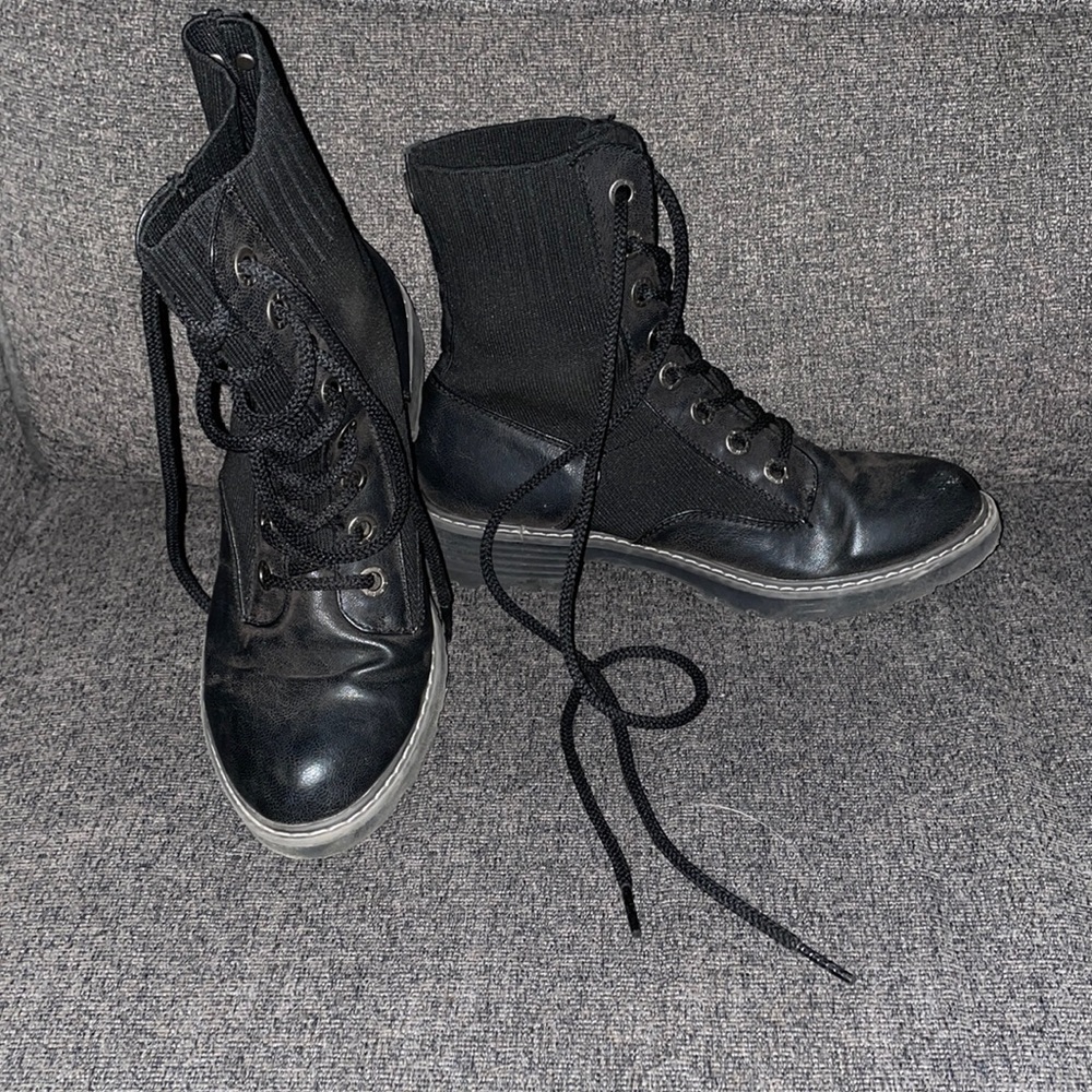 Women’s Blowfish black boot.